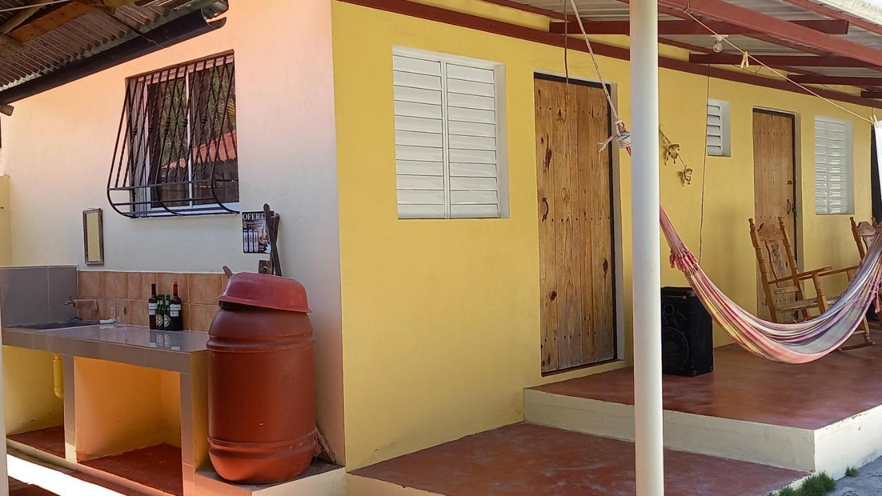 Conrado'S Guesthouse B&B Las Avispas Eksteriør bilde