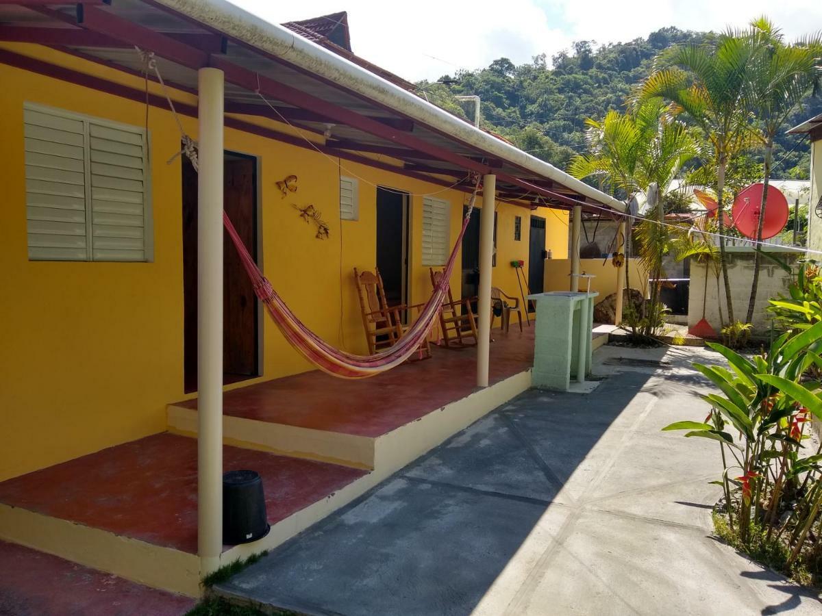 Conrado'S Guesthouse B&B Las Avispas Rom bilde